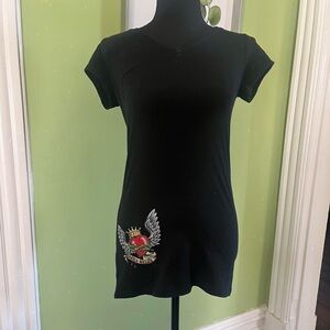 Y2K 2000s scene heart graphic tee